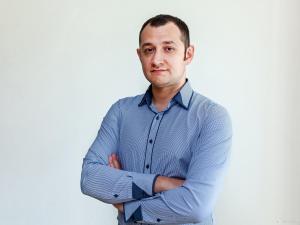 Валентин Бичек юрист Kosovan Legal Group