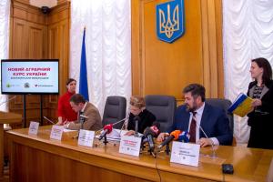 «Батьківщина»,  ВАР та АСУ підписали  ЛІД: Меморандум «Новий аграрний курс України»