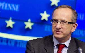 Посол ЄС радить зосередитись на децентралізації