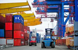 Експорт українських товарів до Китаю в першому півріччі впав на 25%