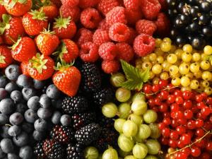 Попит на українські ягоди збільшився у 3 рази