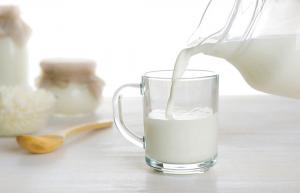 Україна відмовиться від молока другого ґатунку 