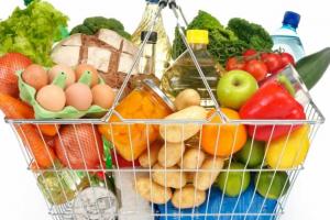 Україна активно закуповує «борщові» овочі за кордоном