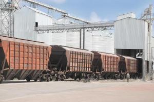 «Укрзалізниця» почала приймати серпневі заявки на довгострокові вантажні договори
