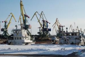 Через сніг у кількох портах обмежені вантажні операції з зерном
