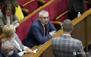 Без належної держпідтримки аграріїв Україна стане сировинною державою, — нардеп