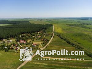 В Україні зміняться правила оформлення прав на земельну ділянку і нерухомість на ній