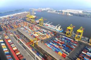 Мінінфраструктури уклало п'ятирічні контракти з керівниками трьох державних портів