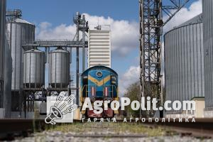 У травні зафіксували скорочення зернового навантаження на мережі Укрзалізниці. 