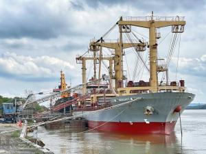 Адміністрація морських портів планує розбудувати нові накопичувальні майданчики