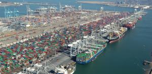 Україна попросила про компенсації транзиту у порти Нідерландів
