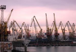 Усть-Дунайський морський торговельний порт —  це державне підприємство транспортної системи України