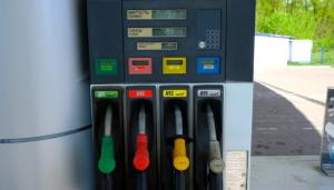 Чим далі війна на Близькому Сході затягується, тим це питання пального буде поглиблюватися