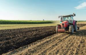 Держава підтримує фермерів під час весняної посівної