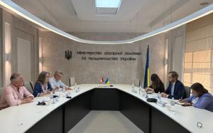 Канадська сторона підтвердила готовність сприяти постачанню додаткових зернових рукавів