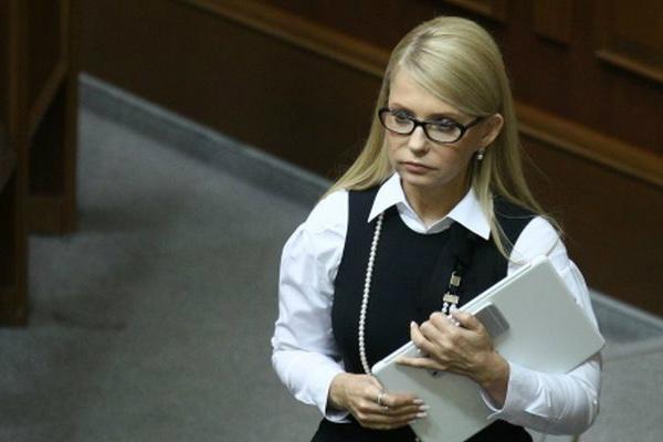 Питання звільнення прем’єр-міністра треба розглянути вже у вівторок — Тимошенко 