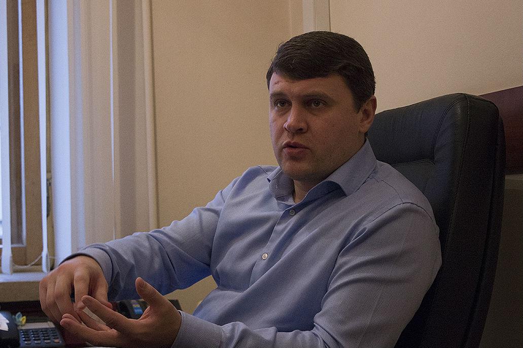 В парламенті лобіюють законопроект, який легалізує продаж землі в обхід мораторію — Івченко 
