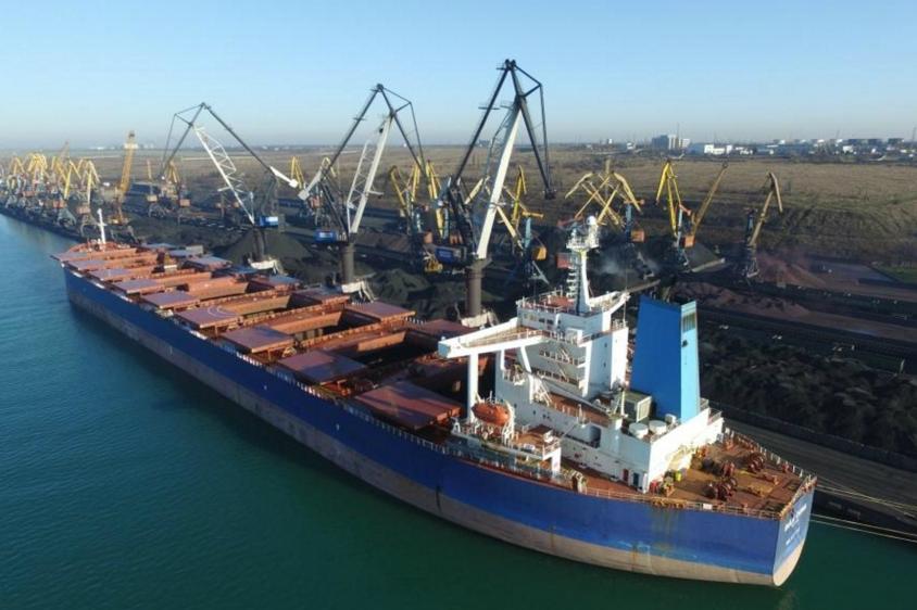 Кабінет міністрів України погодив проект днопоглиблювальних робіт в морському порту «Южний»