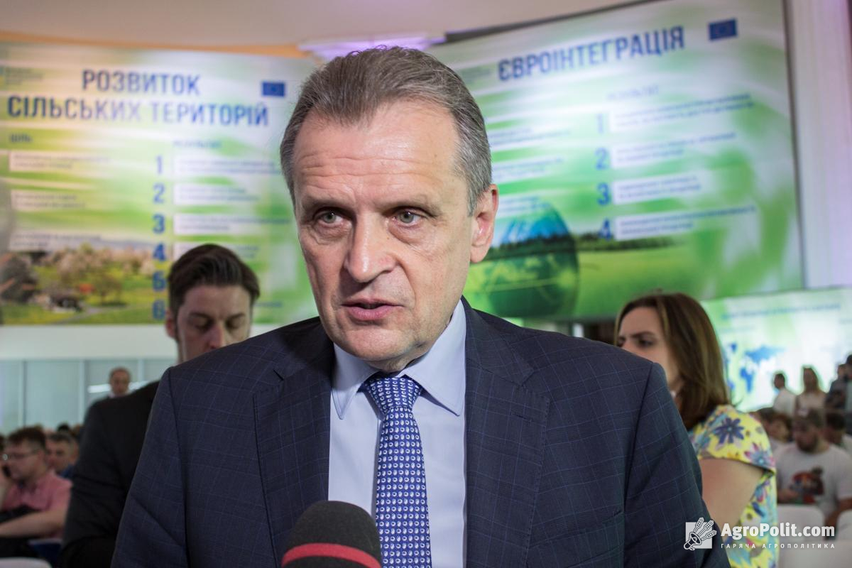 Козаченко попросив «спонсорів» та голову Аграрної партії не дискредитувати  політсилу 