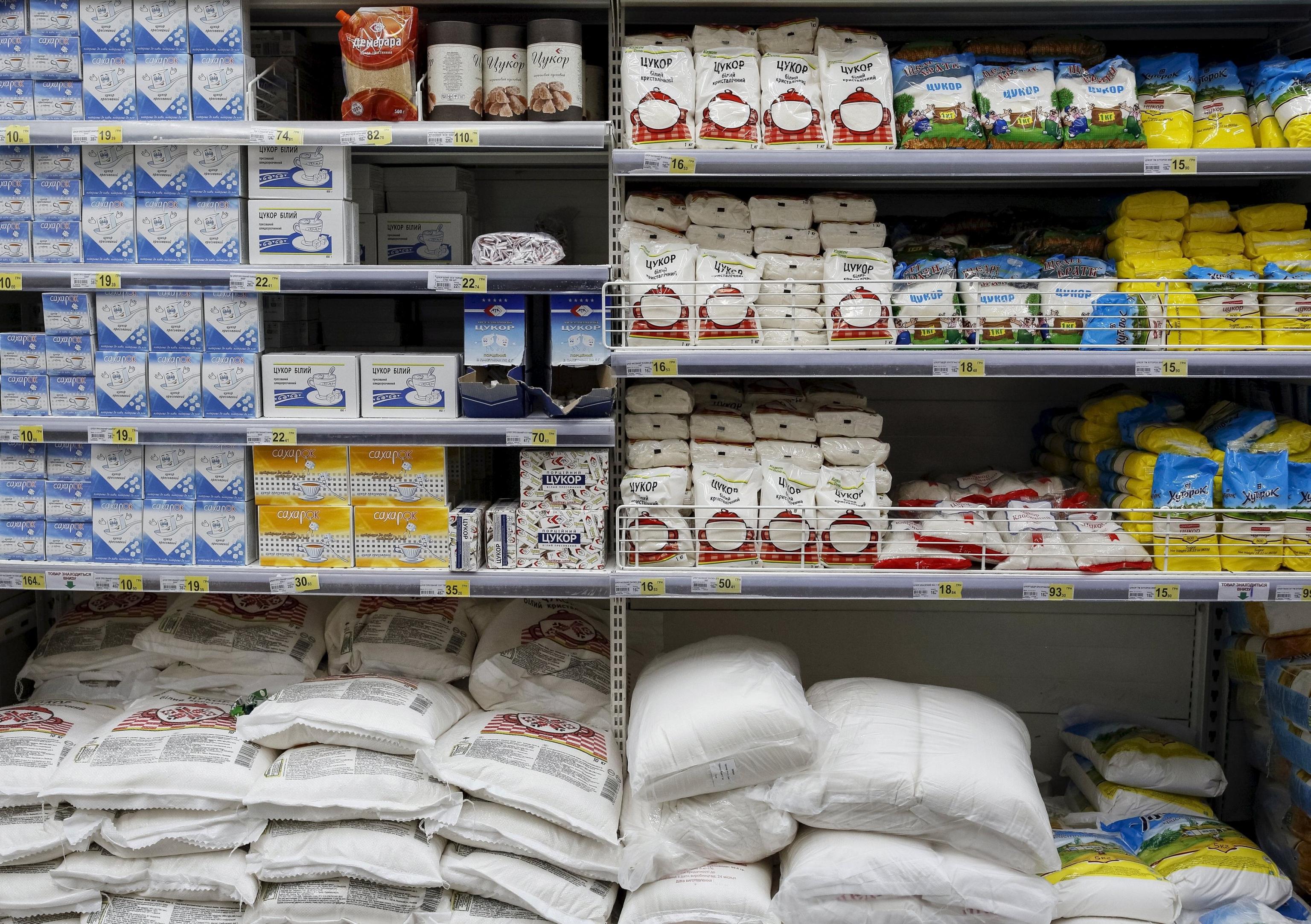 Служба із захисту прав споживачів виявила порушення у 40% українських продуктів харчування