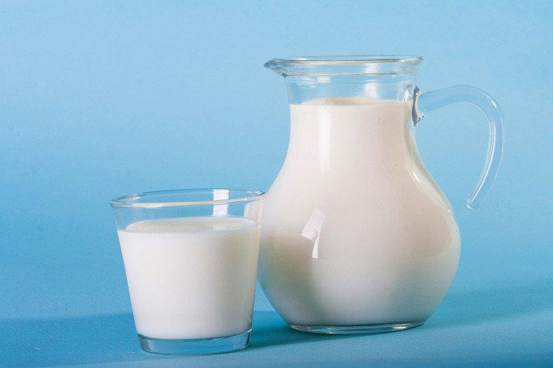 Господарства аграріїв скорочують виробництво молока