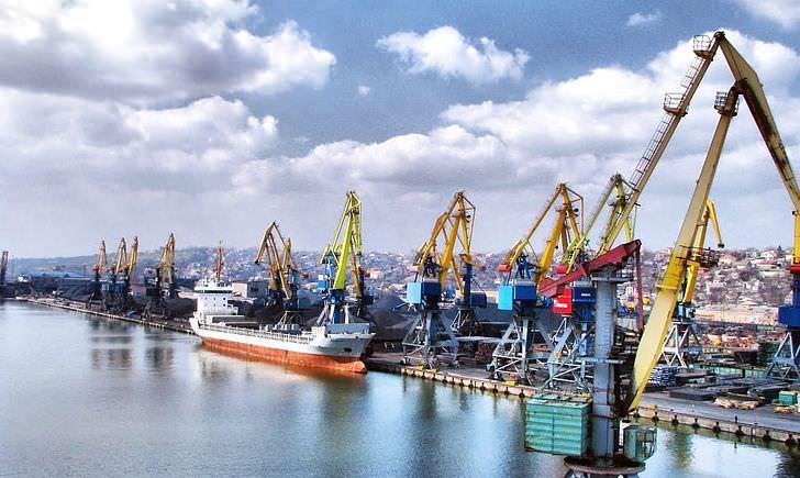Імпорт і транзит українськими портами зменшився