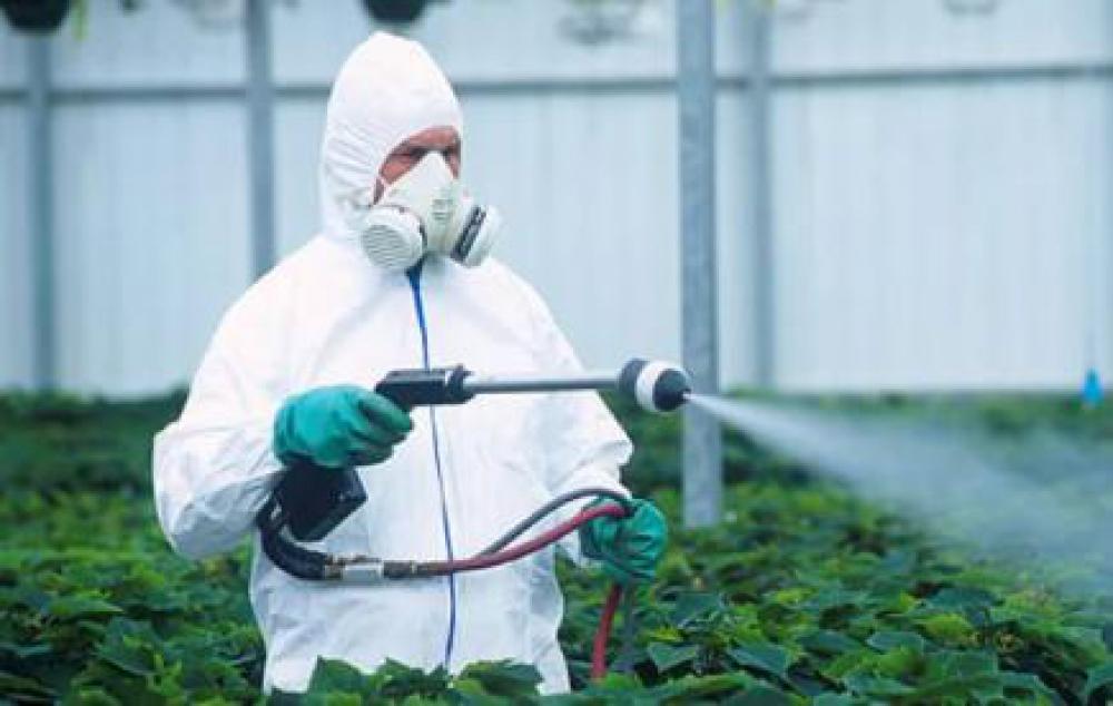 Мінприроди звернулося до ЄС через деякі пестициди