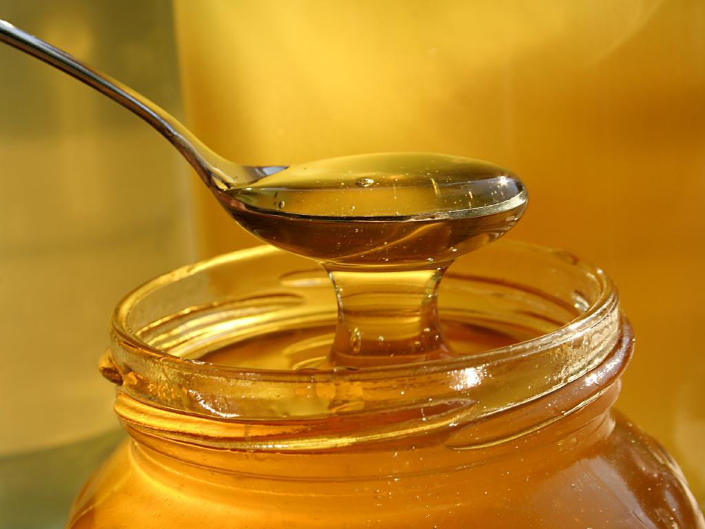 Оприлюднено ветеринарний сертифікат щодо імпорту до ЄС меду та продуктів бджільництва