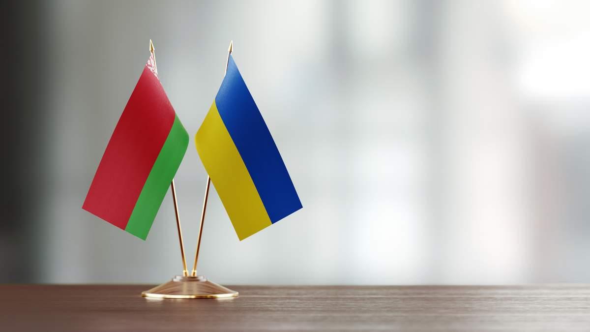 Білорусь може заборонити імпорт овочів та фруктів із ЄС та України
