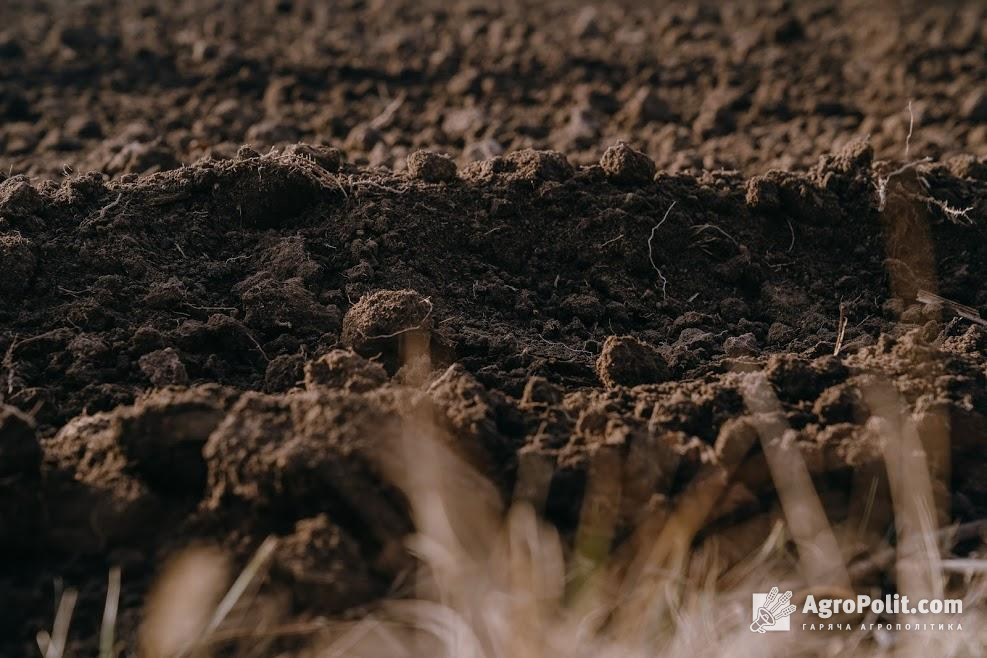 Кабмін затвердив нормативи гранично допустимих концентрацій небезпечних речовин у ґрунтах