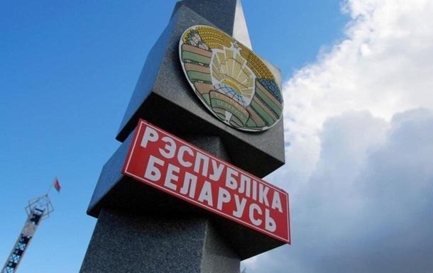 Білорусь заборонила транзит мінеральних добрив із Литви до України