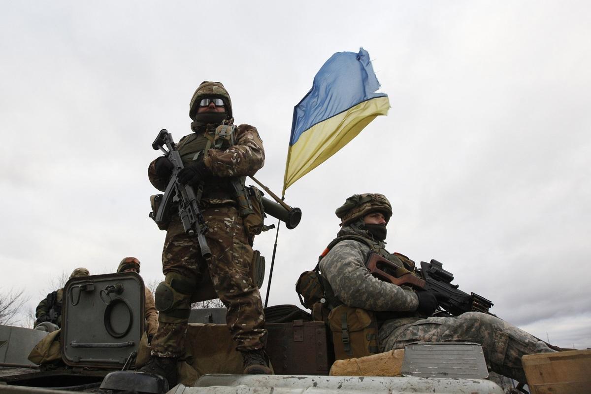 Воєнний стан в Україні продовжено до 25 травня