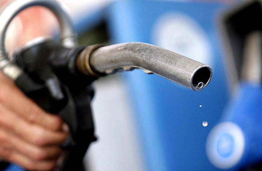 В Україні очікують стрибка цін на паливо через запровадження нафтового ембарго проти росії 