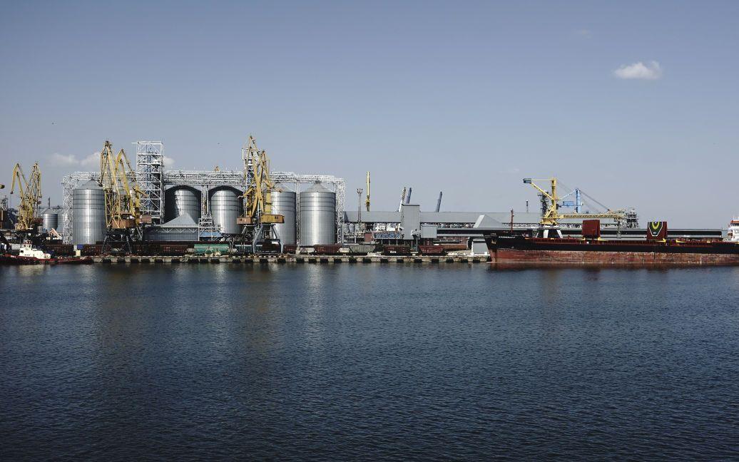 Чи зможуть українські порти відновити роботу після численних атак РФ