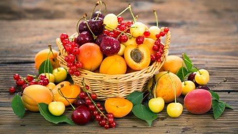 Виробництво фруктів в Україні знизилося приблизно на 10%