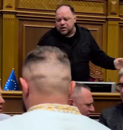 Зміни передбачають введення експортного мита на олійні з 1 числа за місяцем прийняття закону