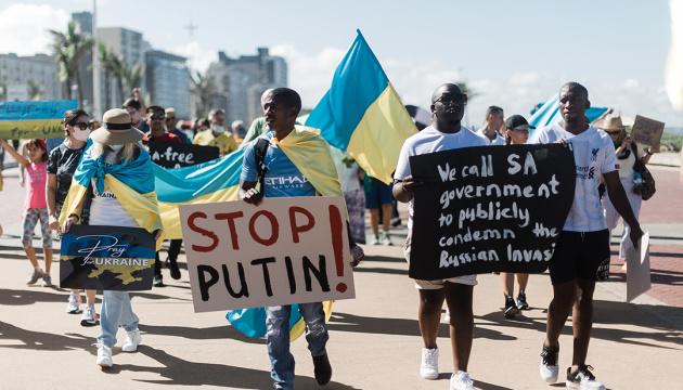 Особливі сподівання покладаються на відновлення повноцінного функціонування морських портів