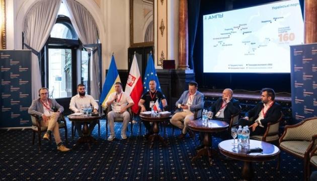 Морські порти України забезпечують безперебійну роботу Українського морського коридору
