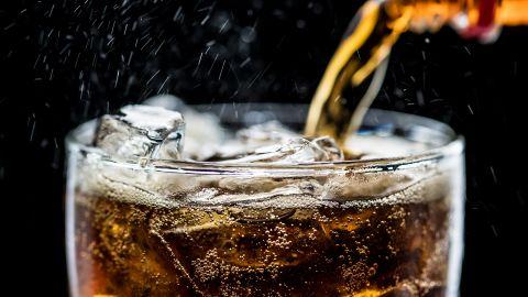 Двохлітрова пляшка Coca-Cola може подорожчати на 12 грн