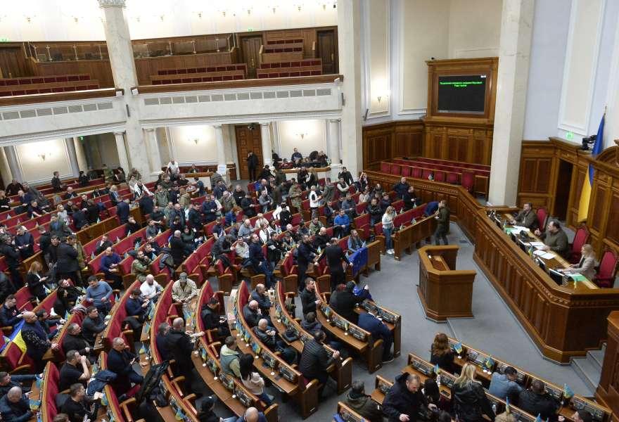 Парламент ухвалив висновки та пропозиції Бюджетного комітету (14000/П) до урядового проєкту №14000