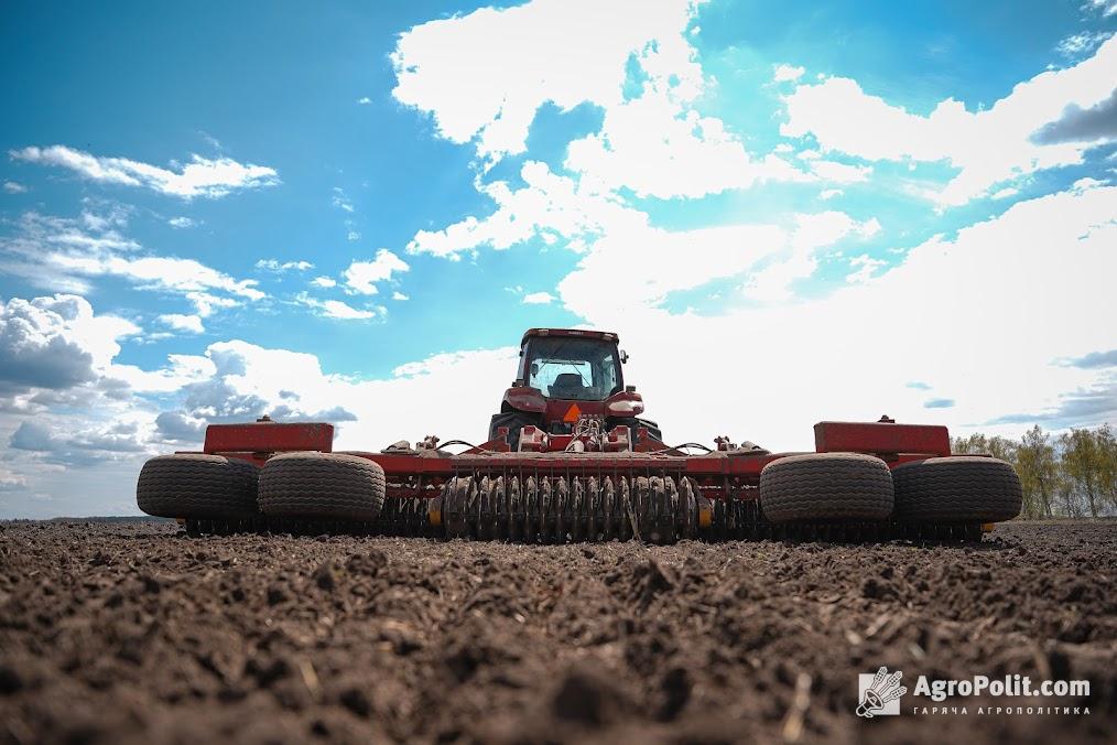 Середня вартість 1 га потроху зростала