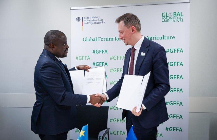 Країни створять логістичний агрохаб для прийому, зберігання та розподілу зернових культур