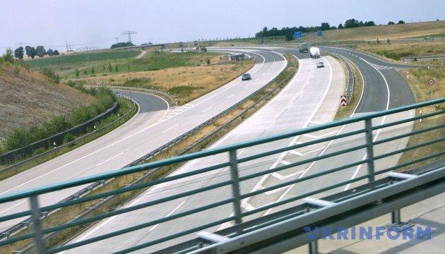 Солідарні коридори - це комплексний проєкт для вивозу зерна в обхід Чорного моря