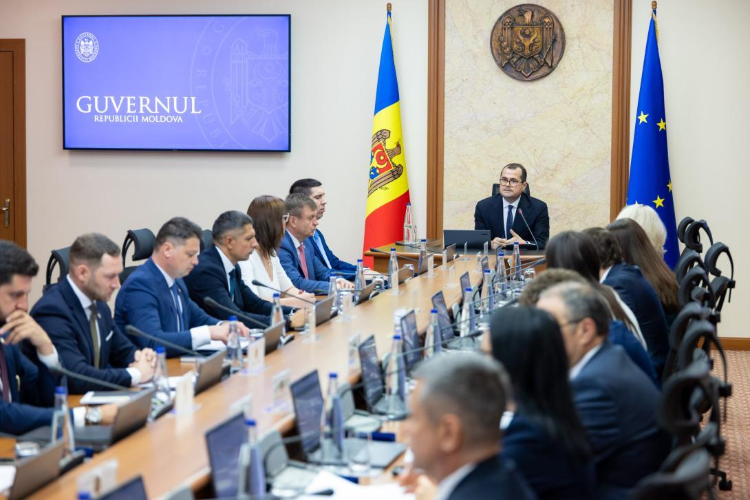 Метою рішення є тимчасовий захист місцевих аграріїв