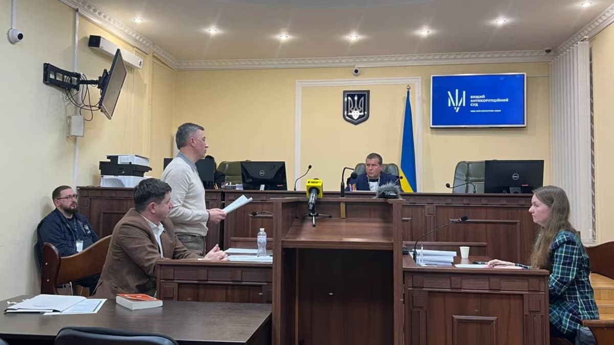 Нардеп повідомив, що детективи НАБУ порушили щодо нього провадження за ст. 369 Кримінального Кодексу України