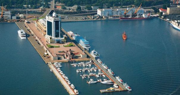 Українським морським коридором пройшли майже 7 тисяч суден