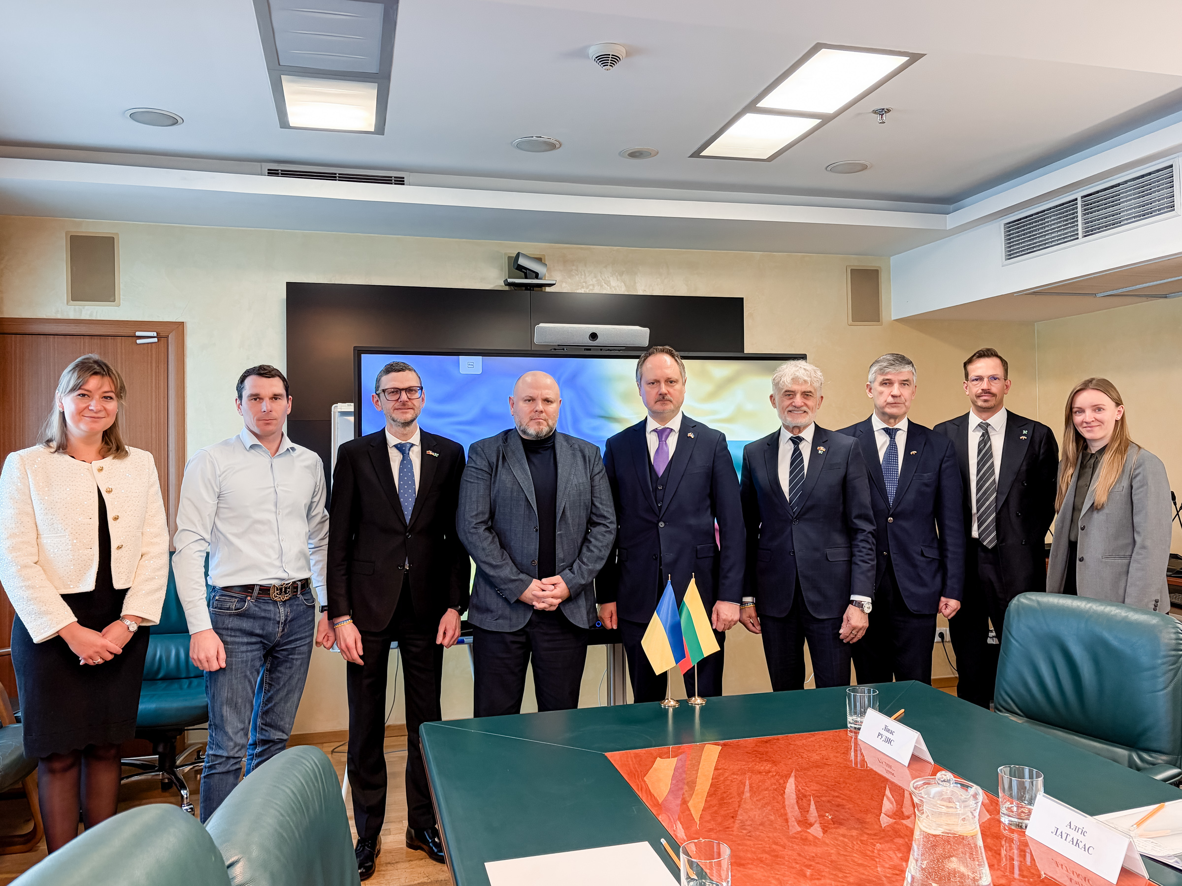 Україна та Литва домовляються про практичну співпрацю у відновленні морських портів