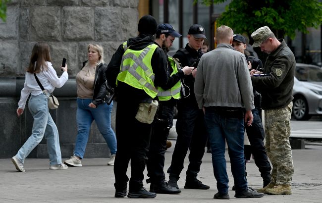 Місцева влада має протягом 10 днів переглянути критерії визначення критично важливих підприємств. 